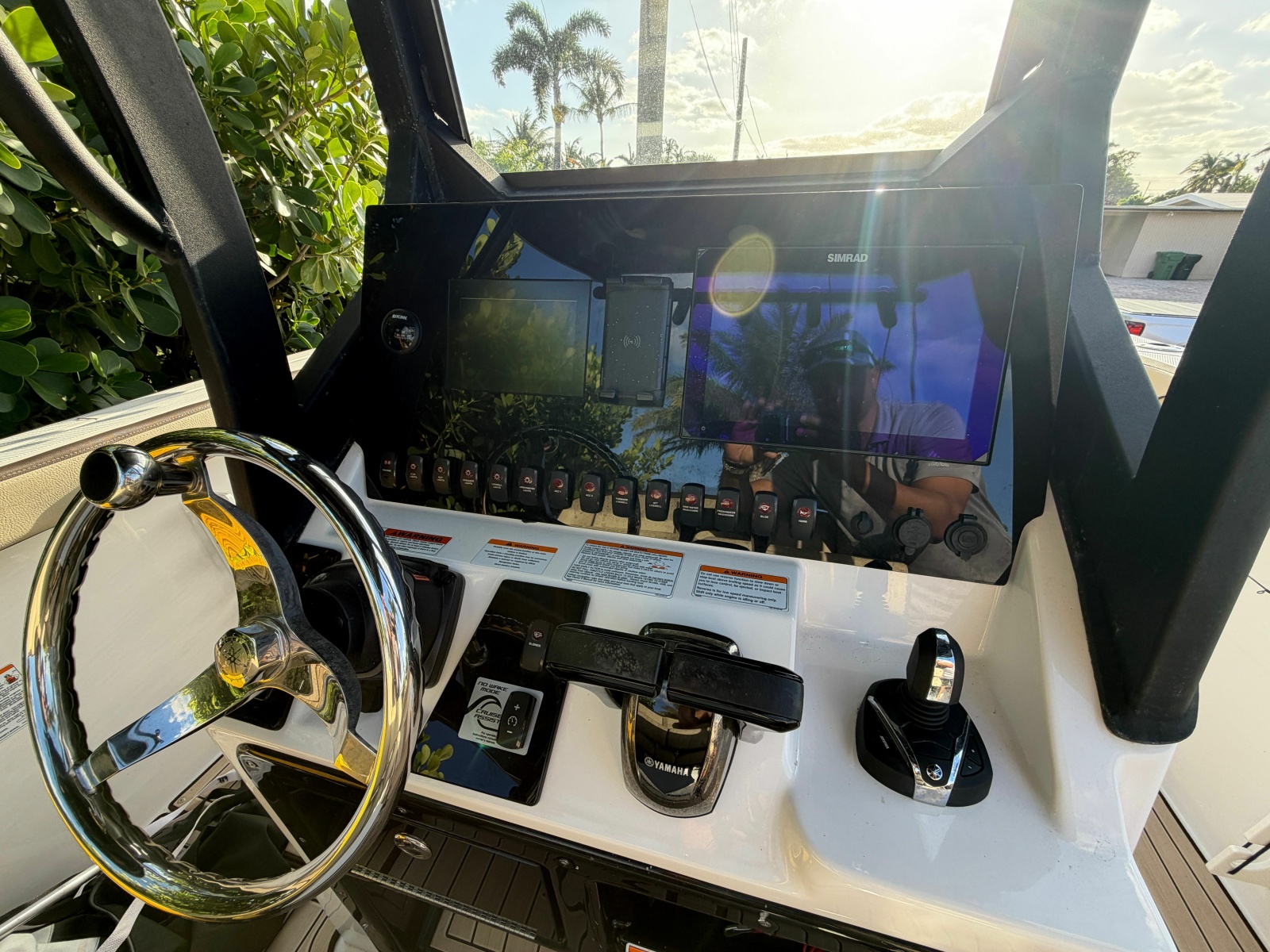 2024 Yamaha Boats 255 FSH Sport H