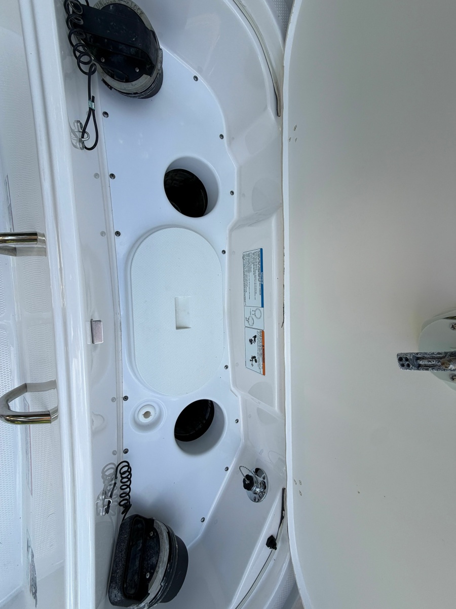 2024 Yamaha Boats 255 FSH Sport H