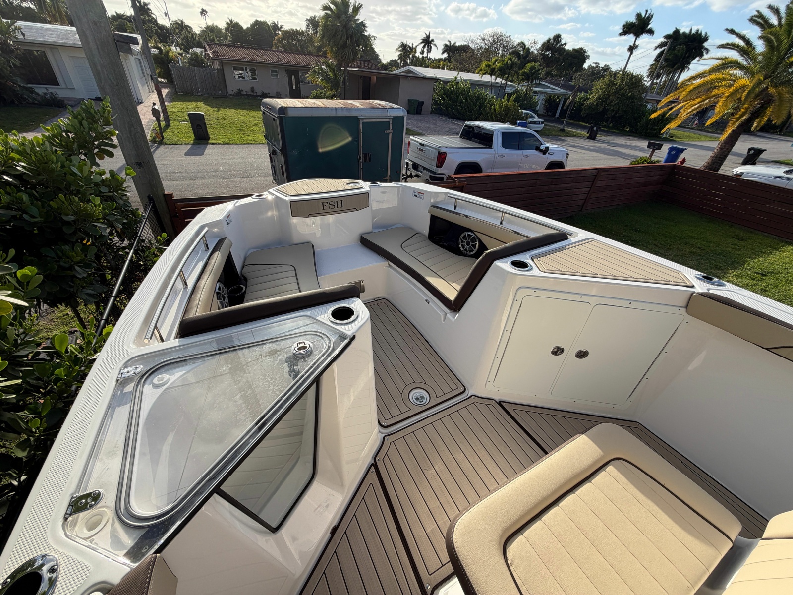 2024 Yamaha Boats 255 FSH Sport H