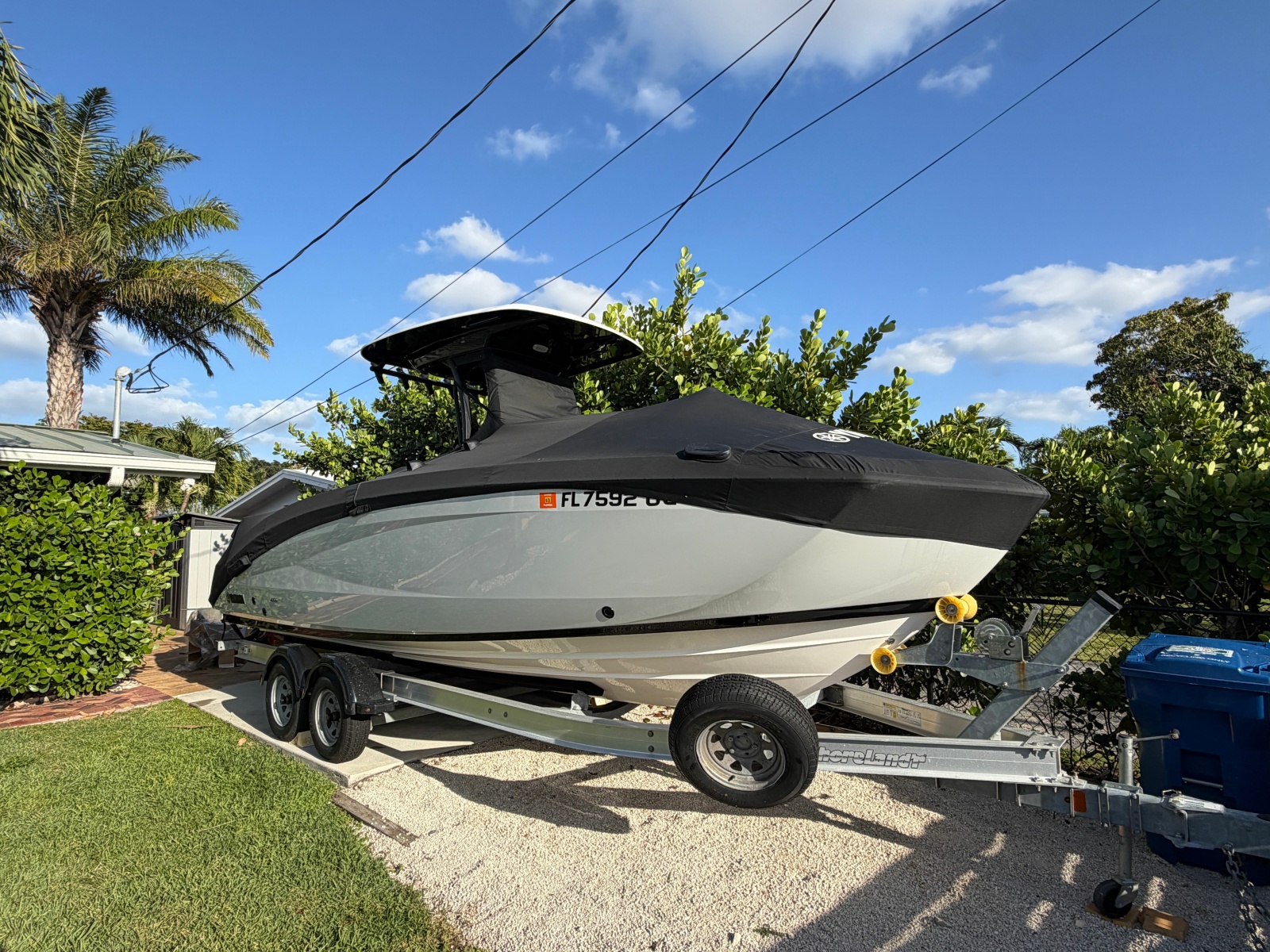 2024 Yamaha Boats 255 FSH Sport H