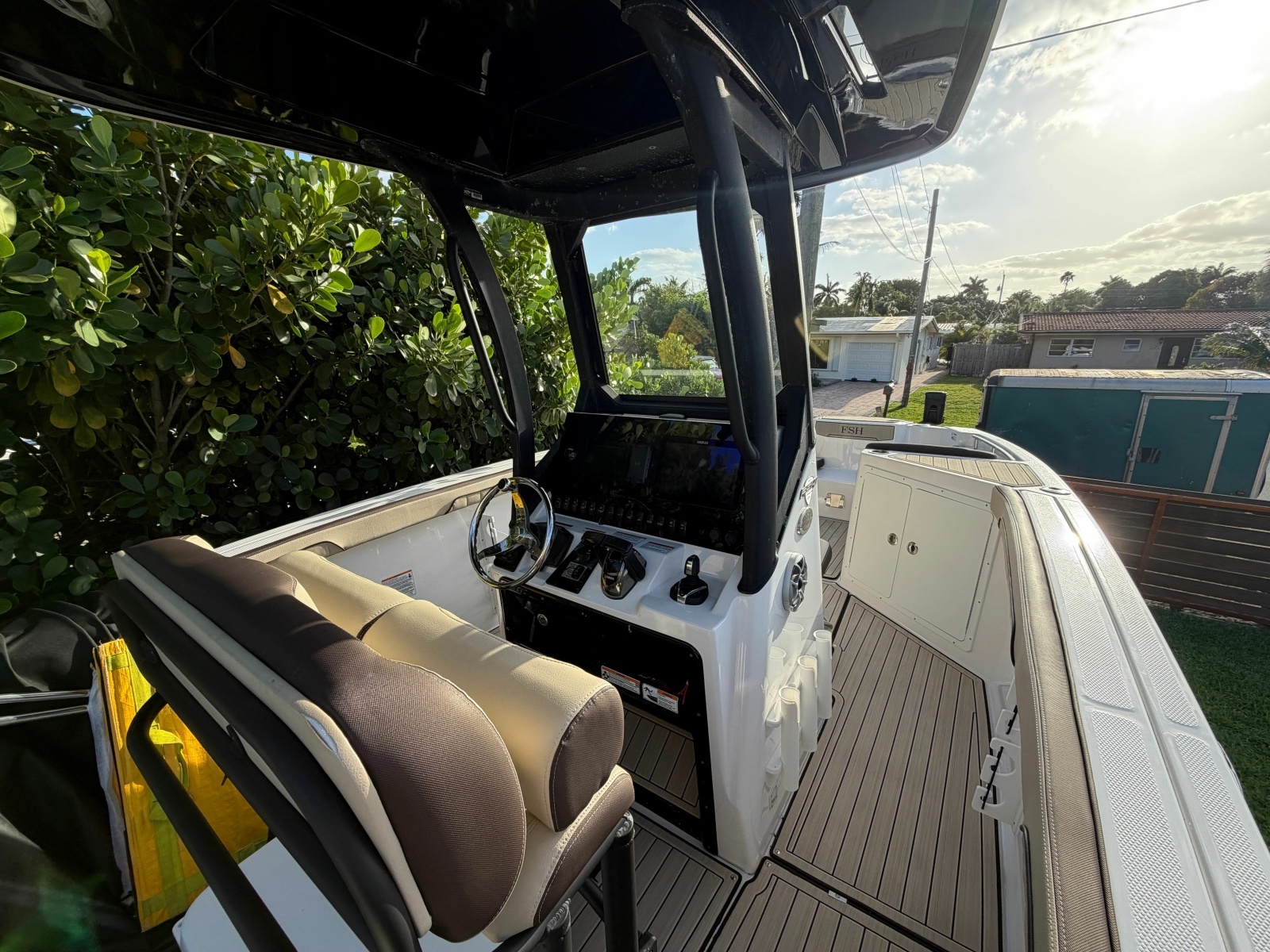 2024 Yamaha Boats 255 FSH Sport H