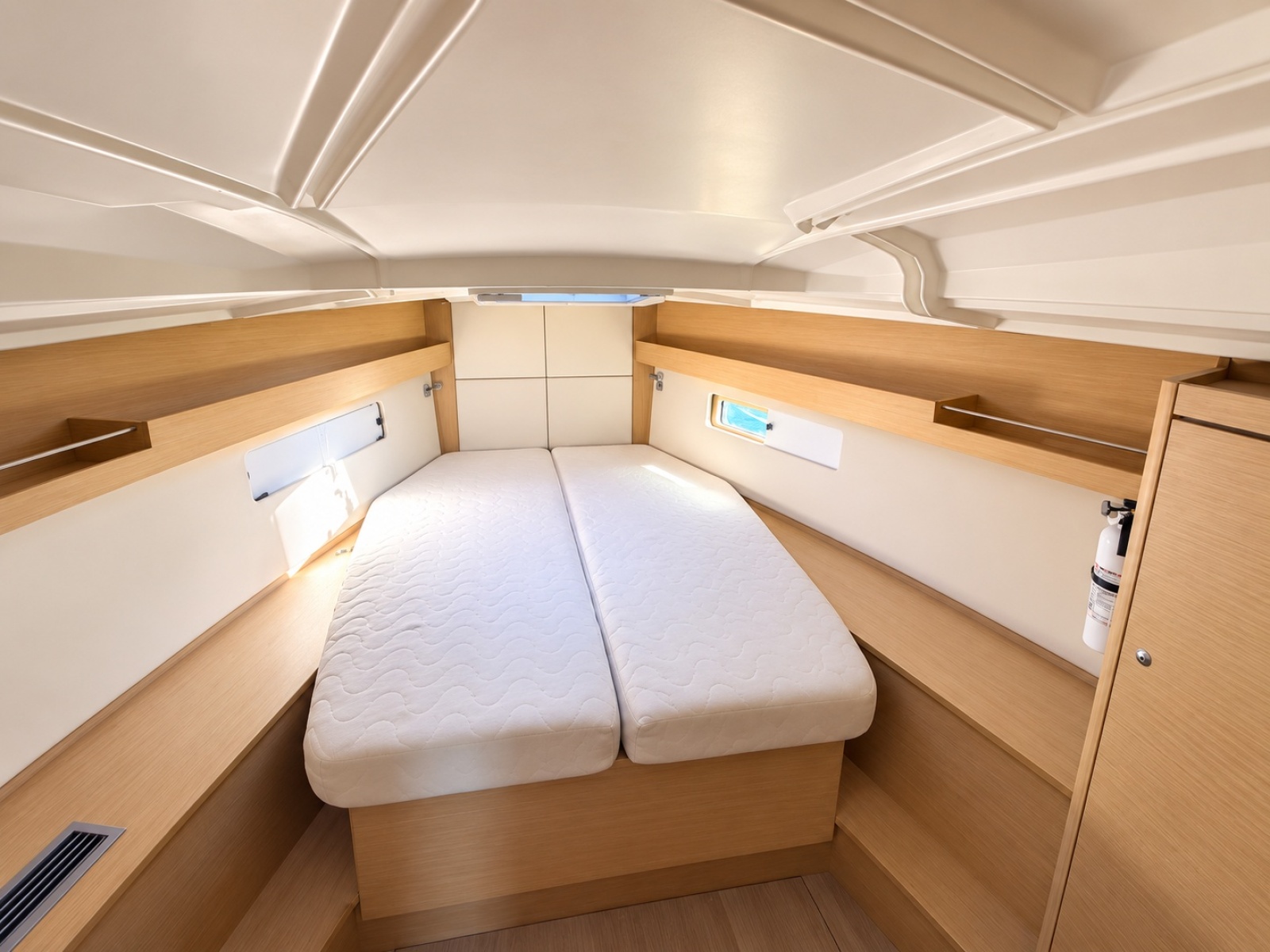 2022 Beneteau 40.1