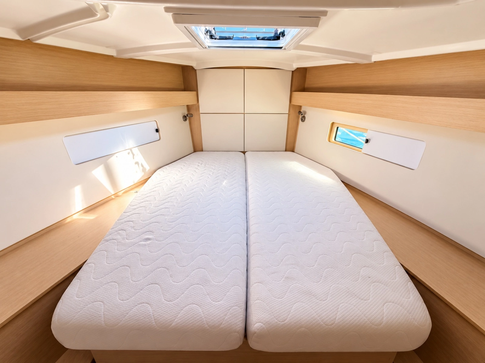 2022 Beneteau 40.1