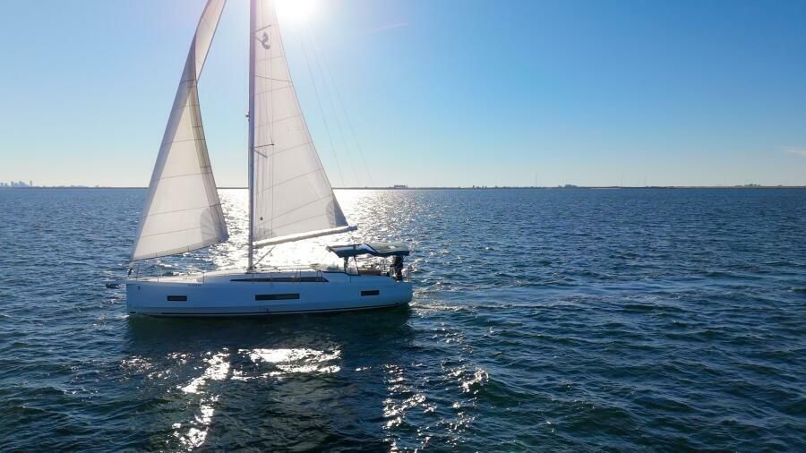 2022 Beneteau 40.1