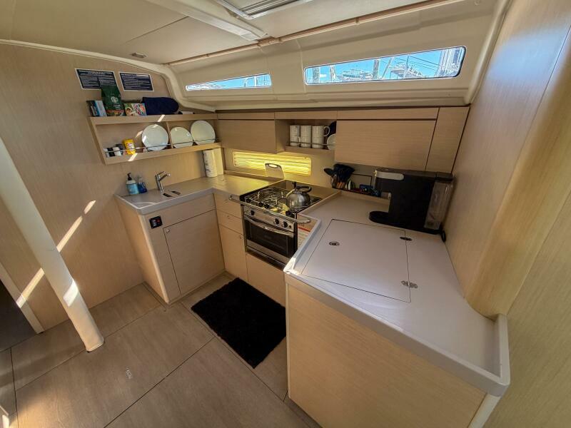 2022 Beneteau 40.1
