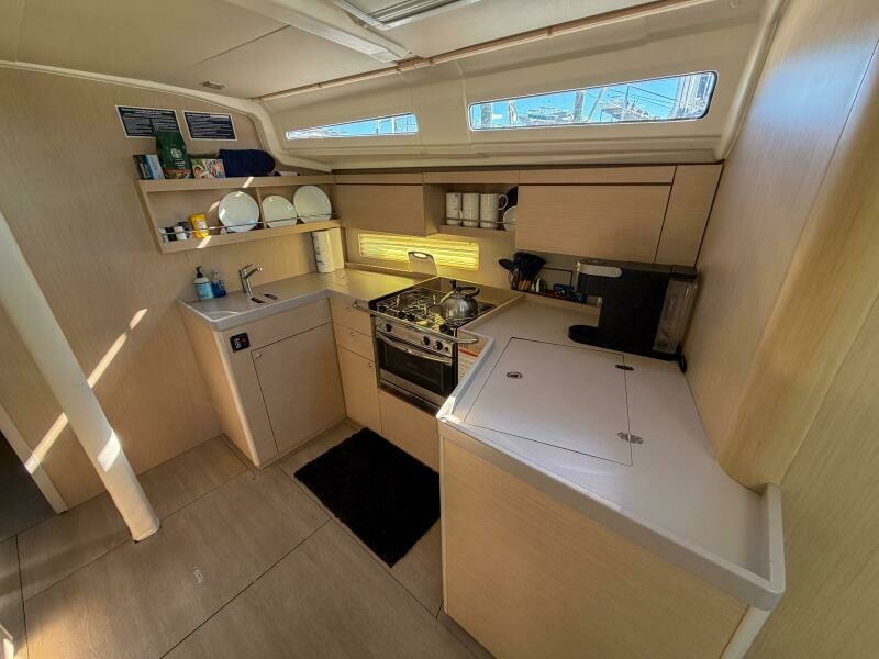 2022 Beneteau 40.1