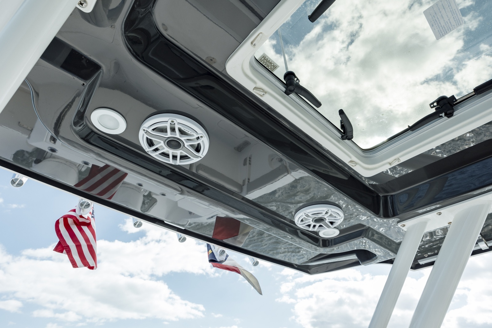 2022 Pursuit 328S Sport