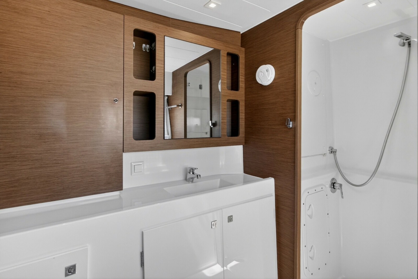 2018 Lagoon 42