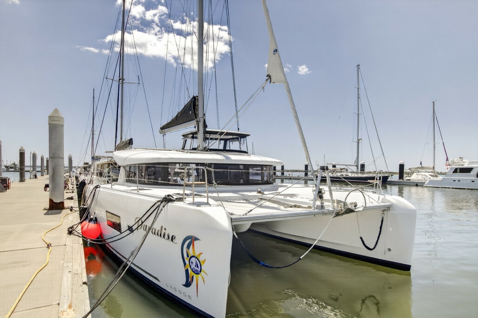 Paradise 42ft Lagoon Yacht For Sale