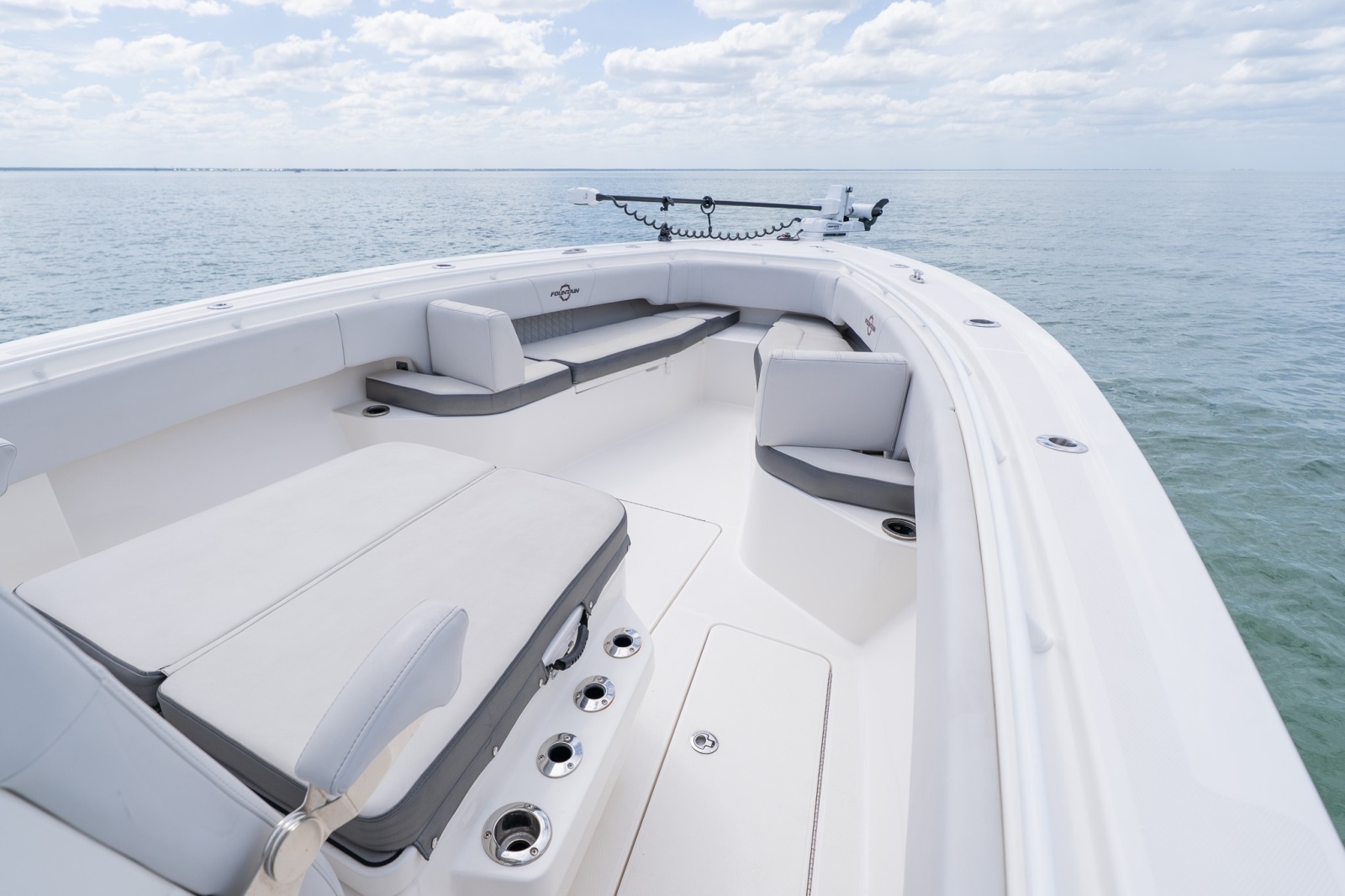 2021 Fountain 38 Center Console