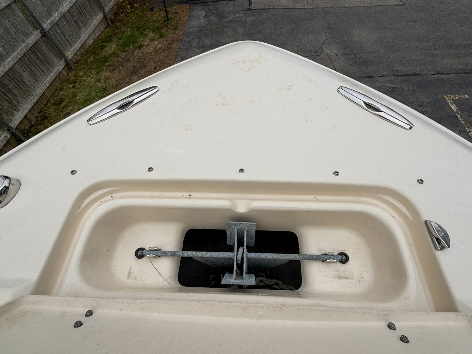 2015 Grady-White Freedom 275