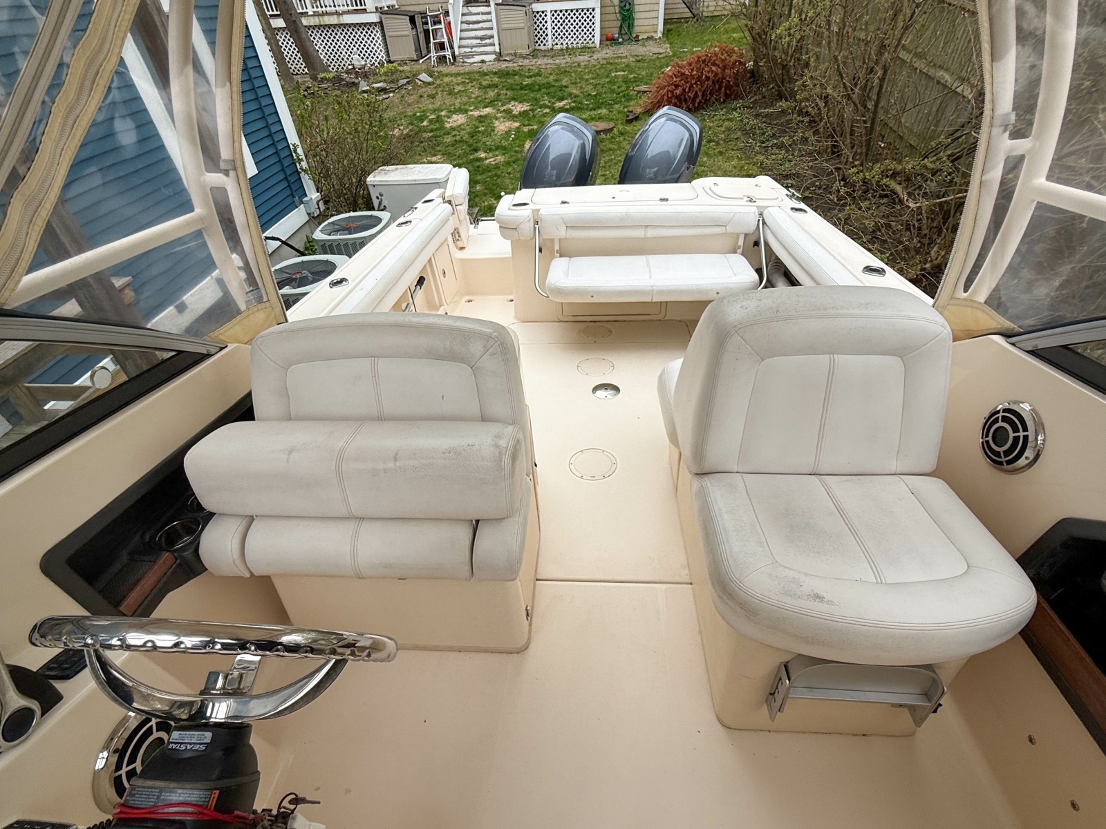 2015 Grady-White Freedom 275