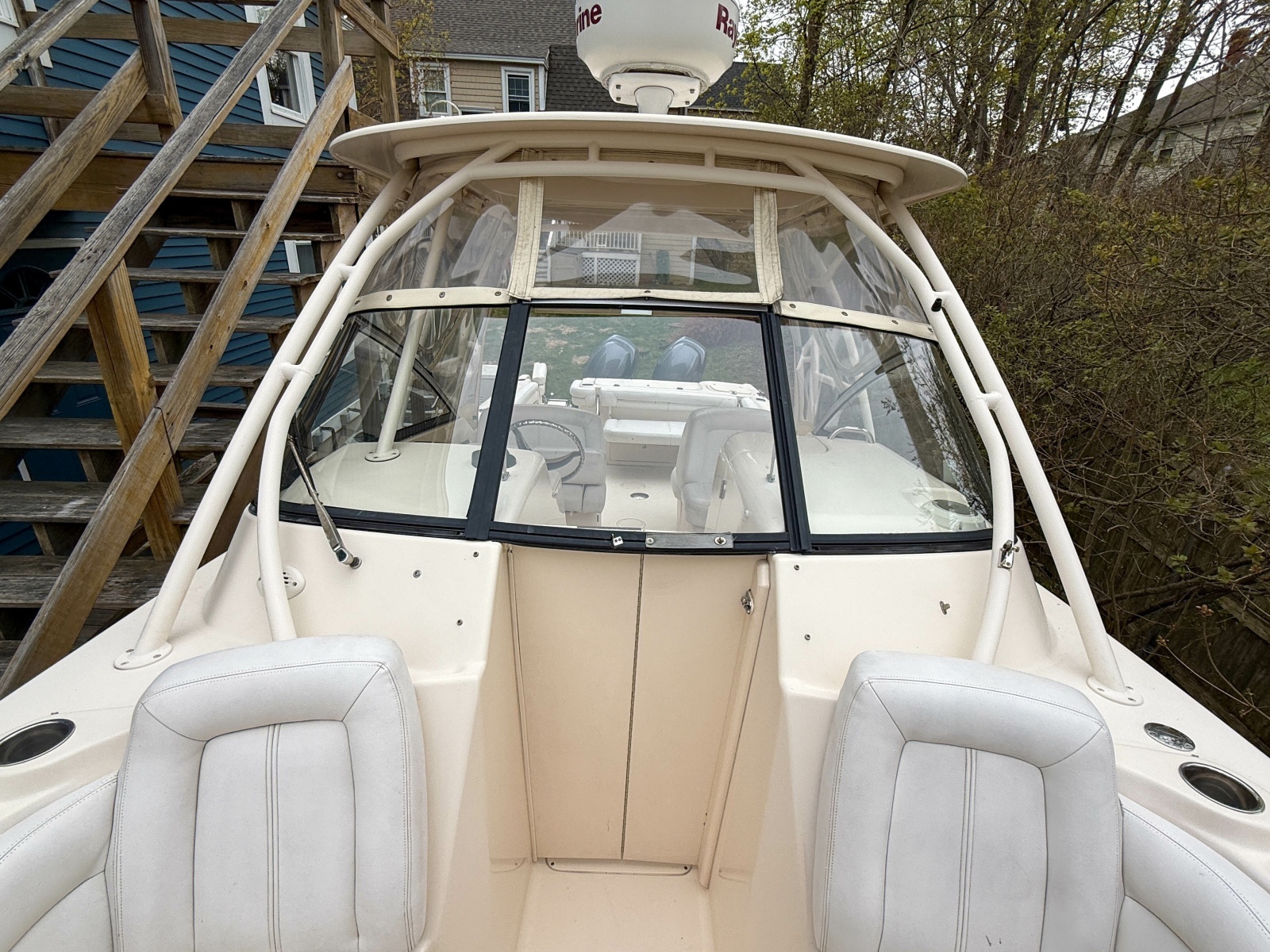 2015 Grady-White Freedom 275