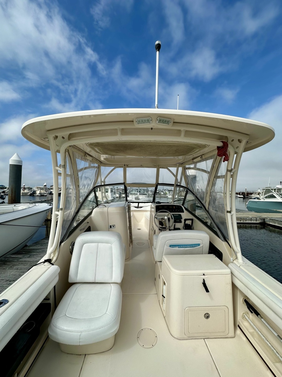 2015 Grady-White Freedom 275