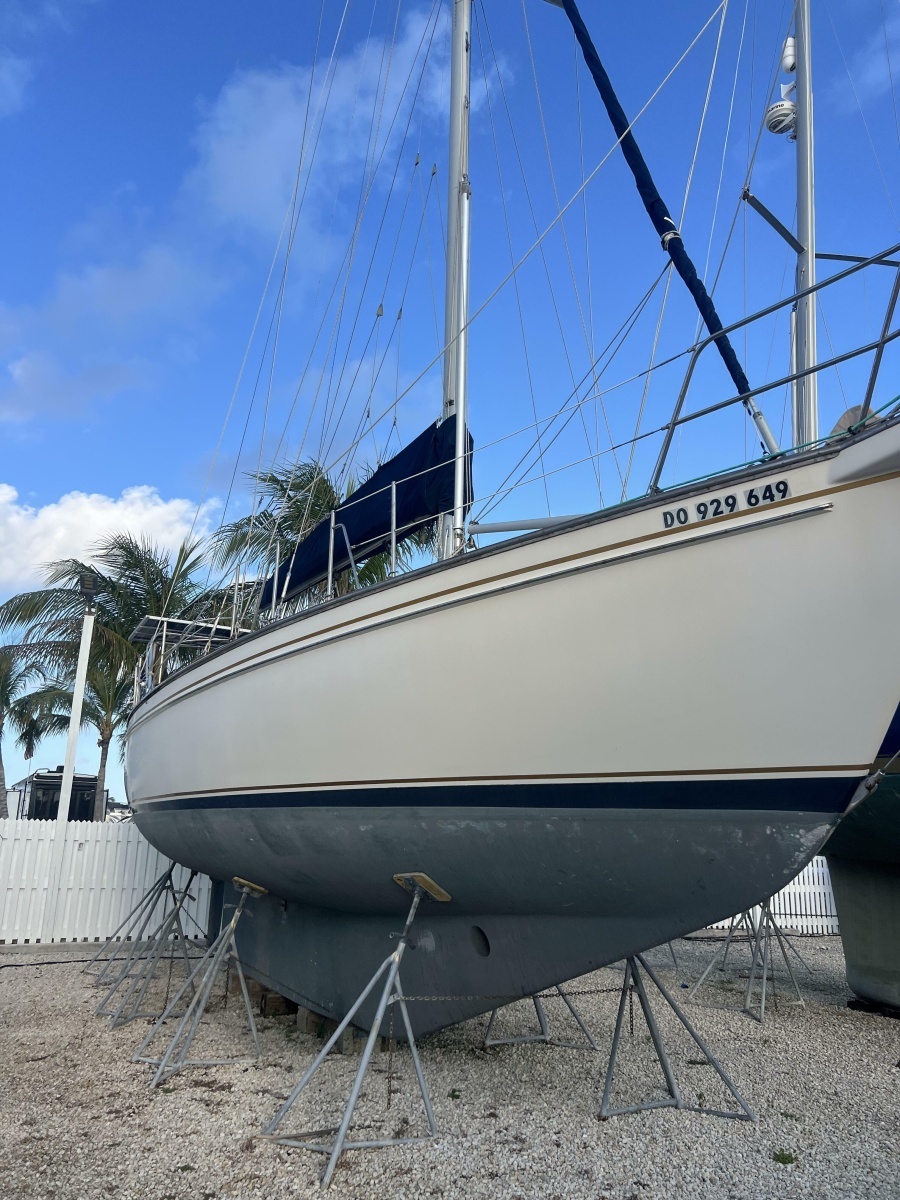 38ft Island Packet Yacht For Sale