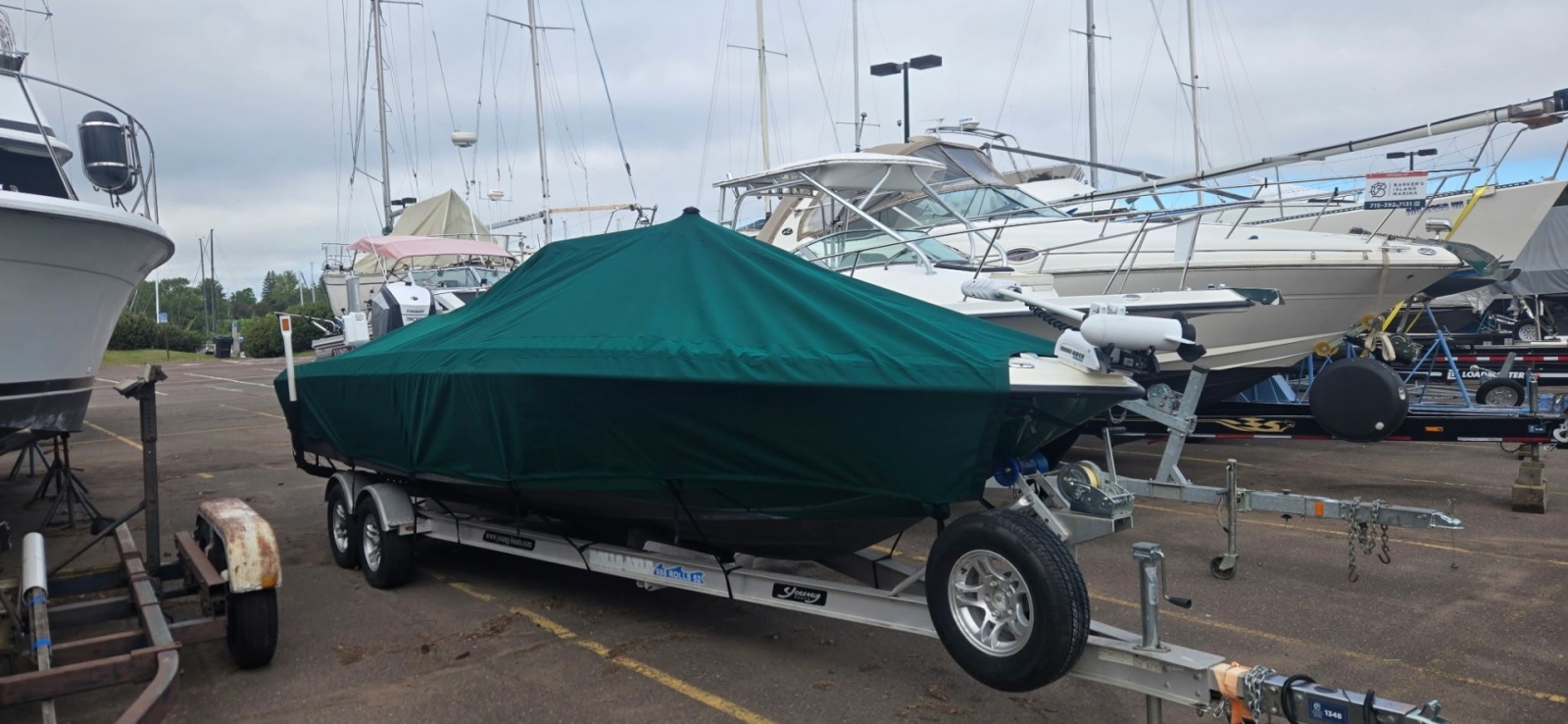 2015 Young Boats Young 24