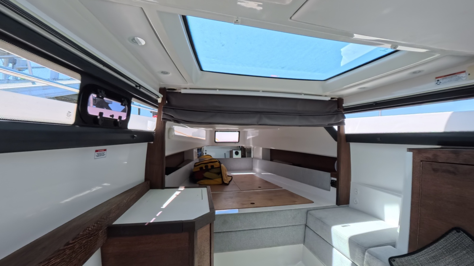 2019 Axopar 37 XC Cross Cabin