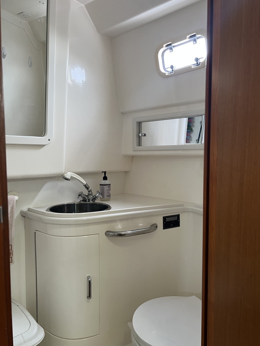 BRENDA LEE 35ft Cabo Yacht For Sale