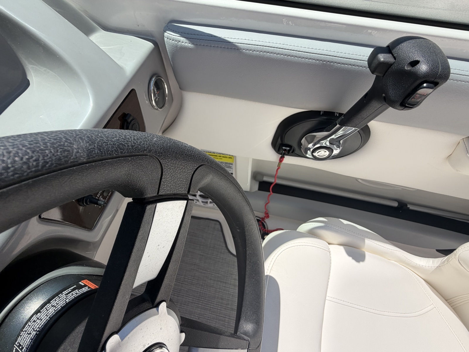 2022 Chaparral 21 SSi