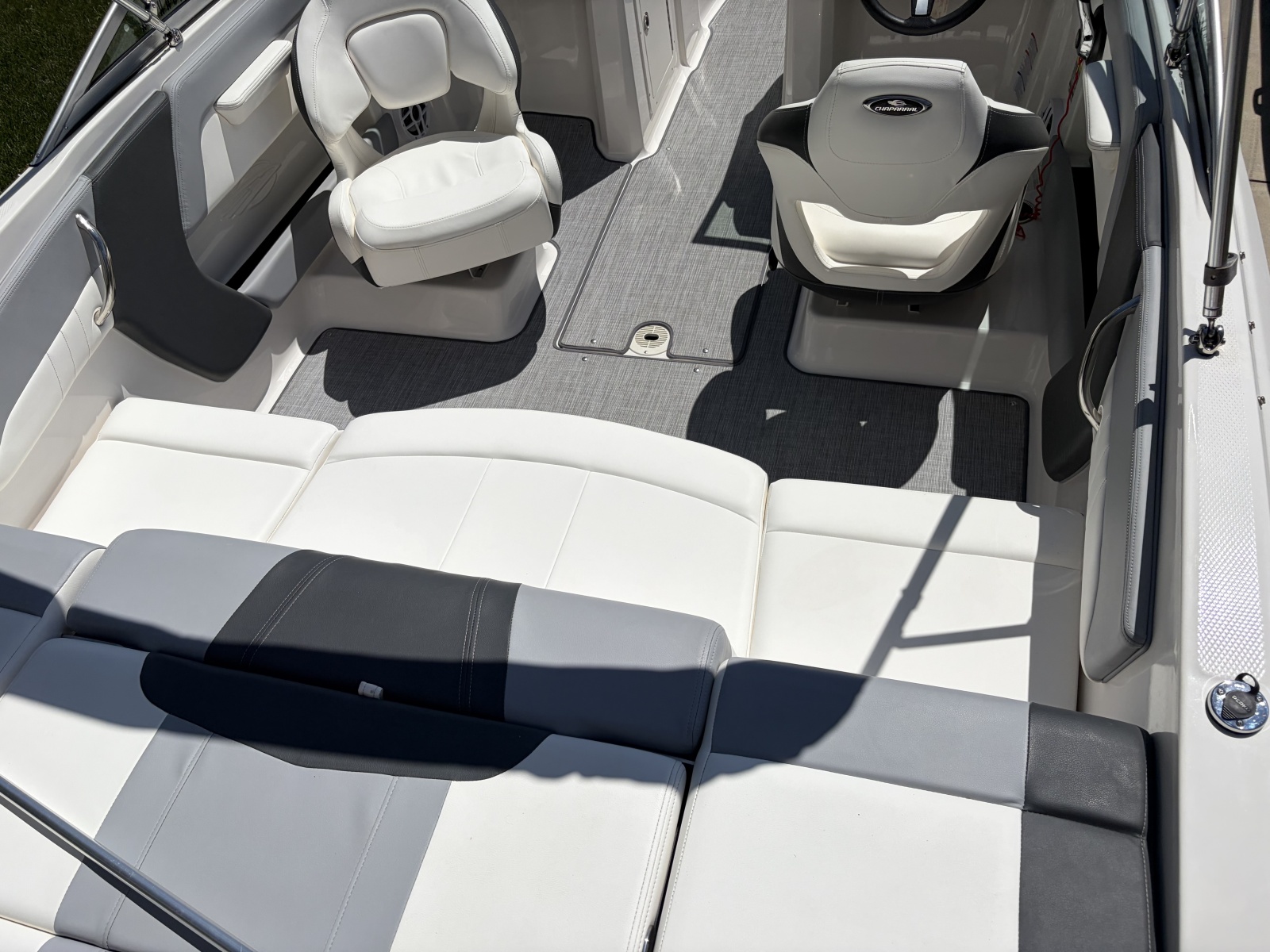 2022 Chaparral 21 SSi