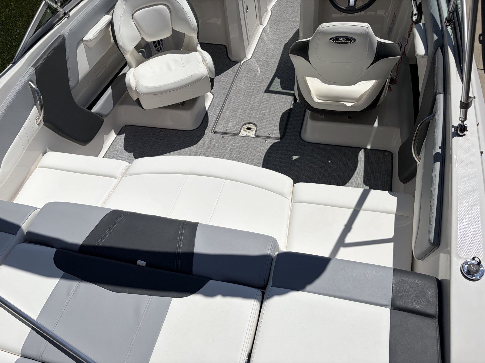 2022 Chaparral 21 SSi