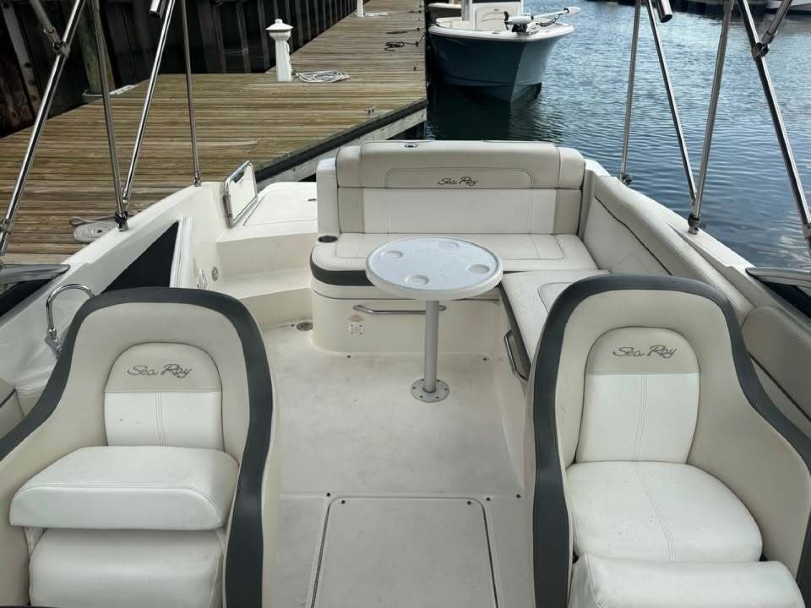 2012 Sea Ray 260 Sundeck