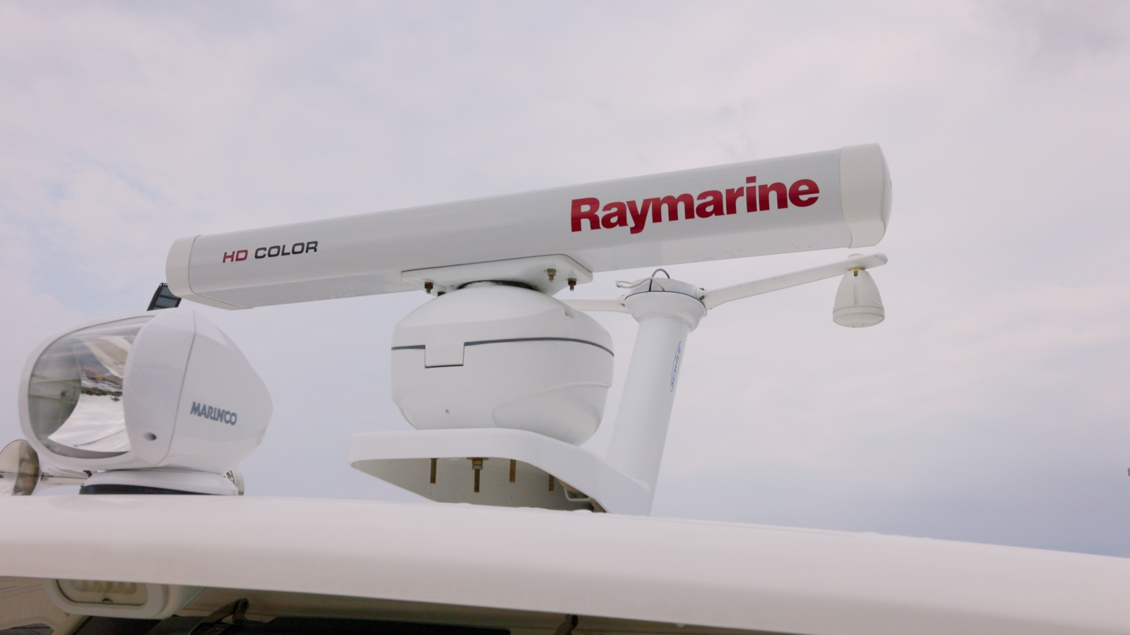 2018 Boston Whaler 380 Outrage