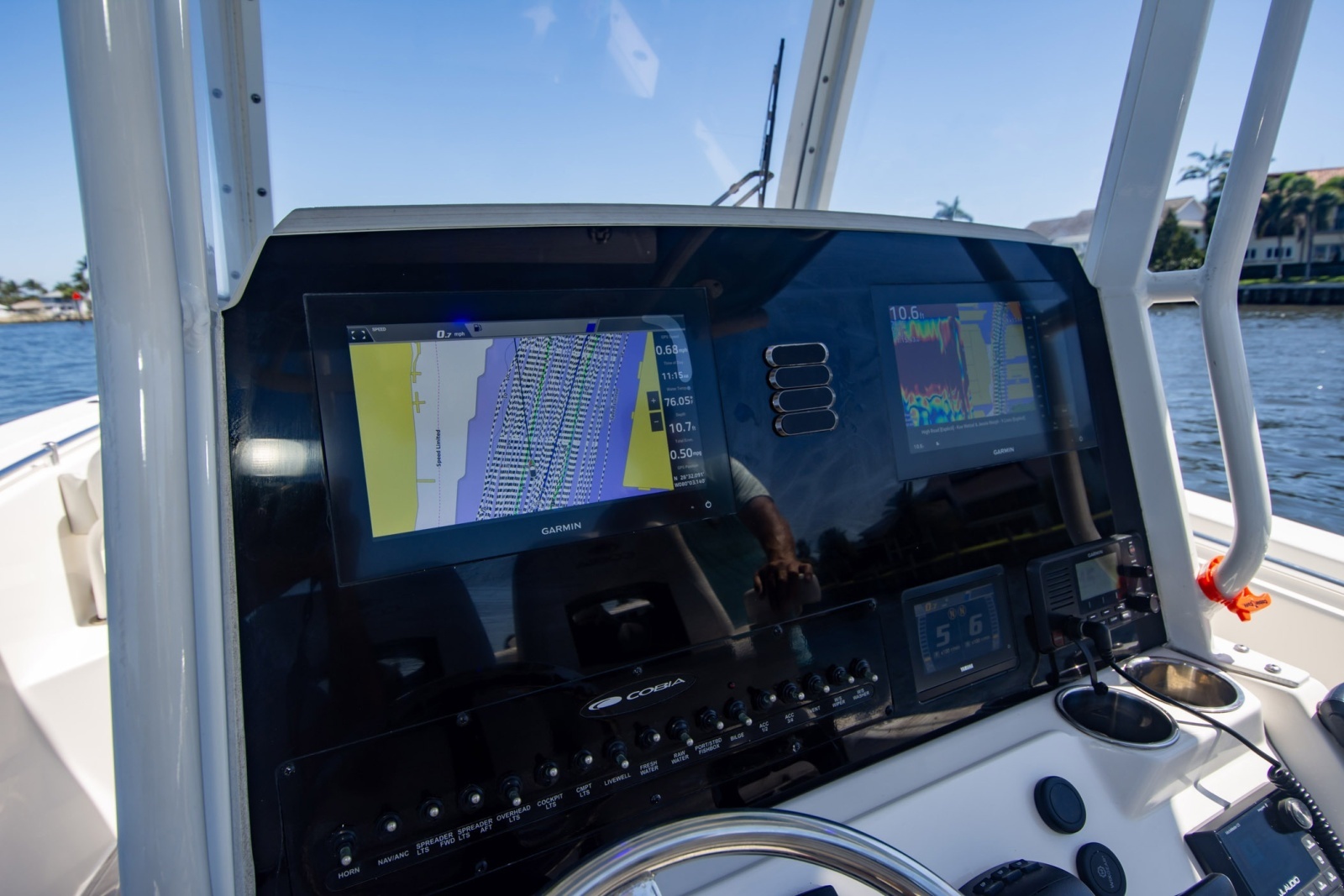 2023 Cobia 280 Center Console