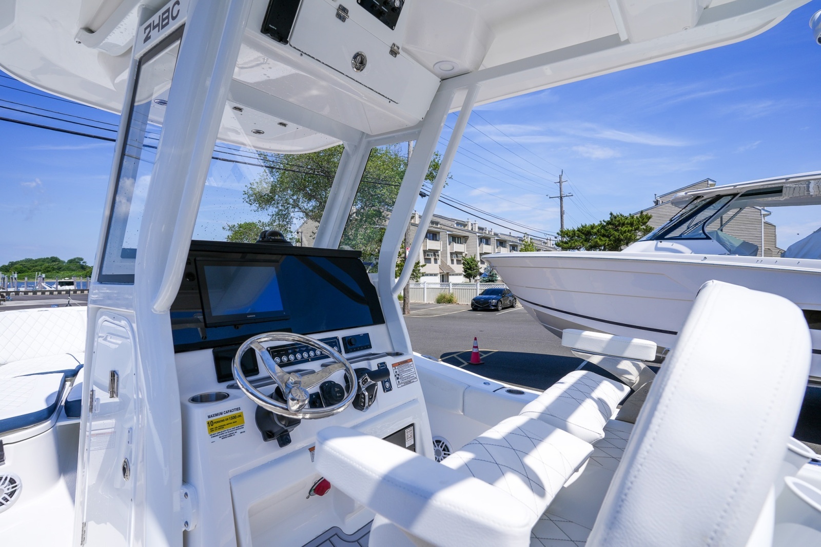 24ft Sea Fox Yacht For Sale