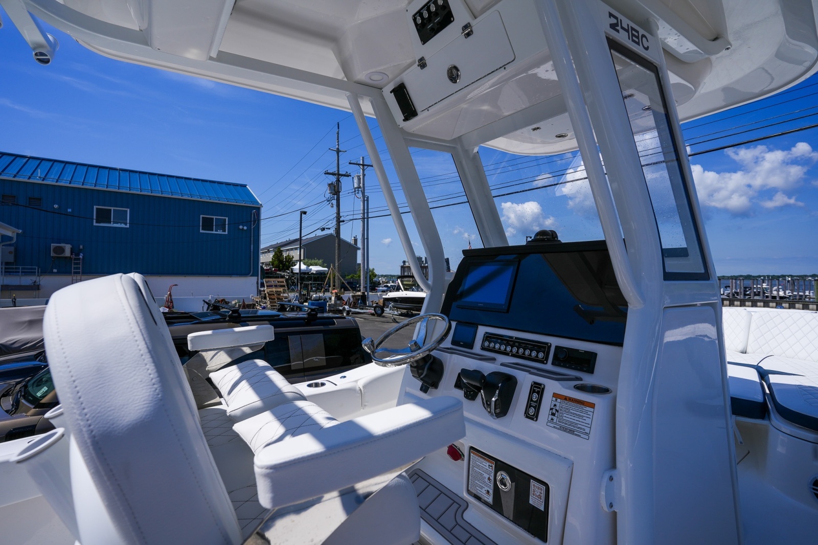 24ft Sea Fox Yacht For Sale