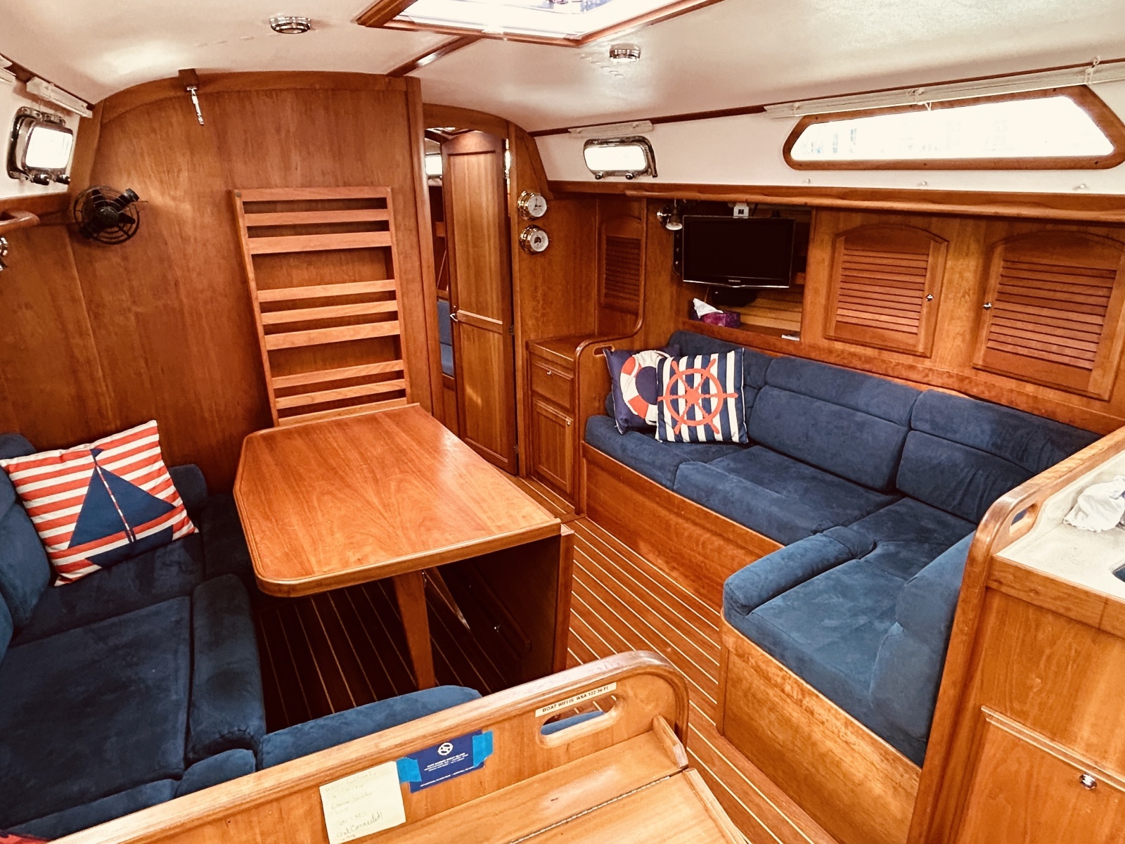 Lockwood 42ft Sabre Yacht For Sale