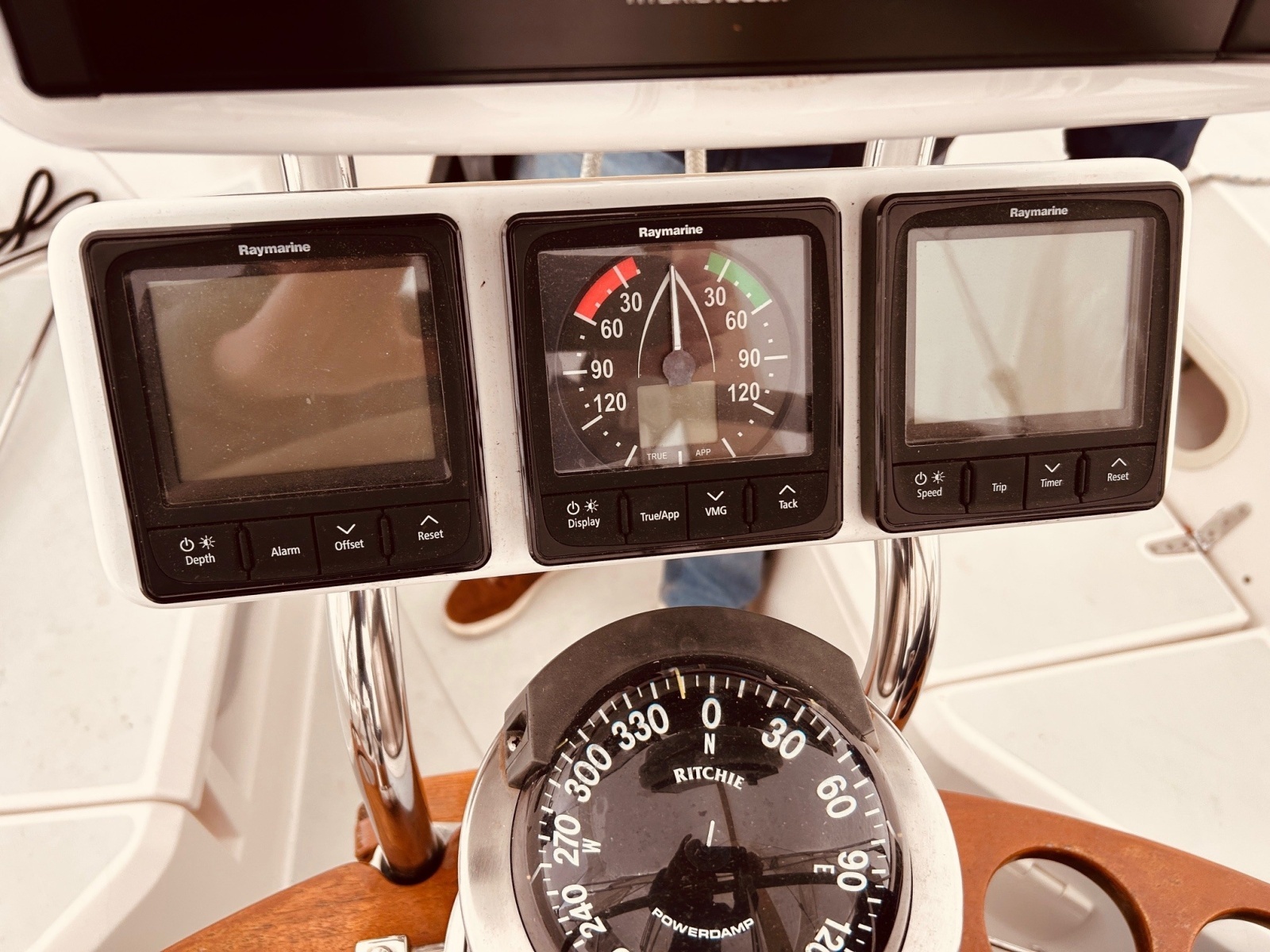 Lockwood 42ft Sabre Yacht For Sale