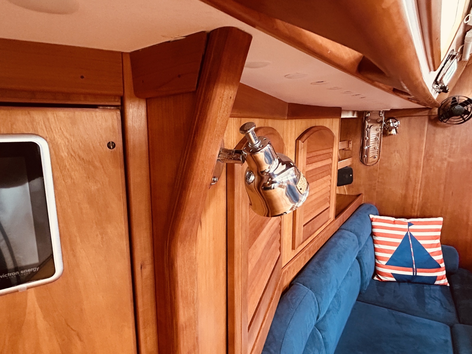 Lockwood 42ft Sabre Yacht For Sale
