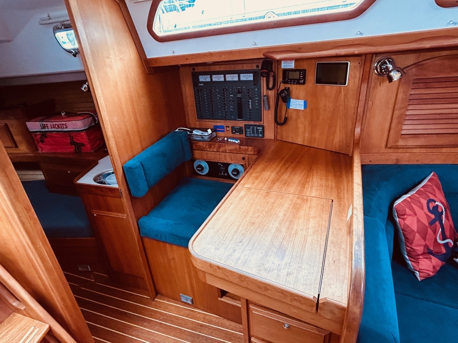 Lockwood 42ft Sabre Yacht For Sale