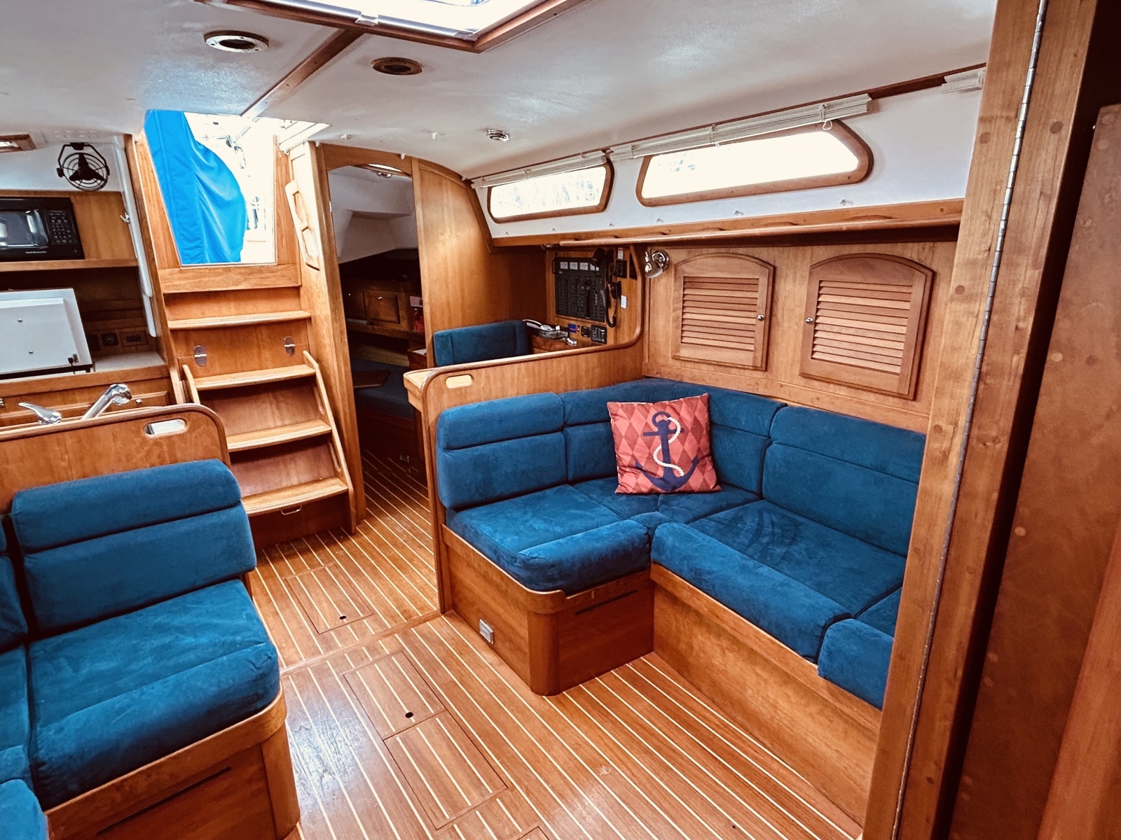 Lockwood 42ft Sabre Yacht For Sale