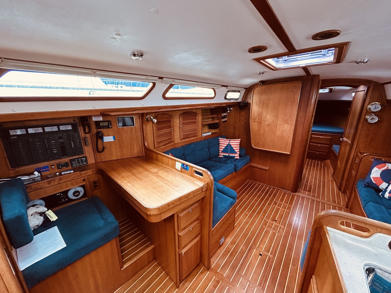 Lockwood 42ft Sabre Yacht For Sale