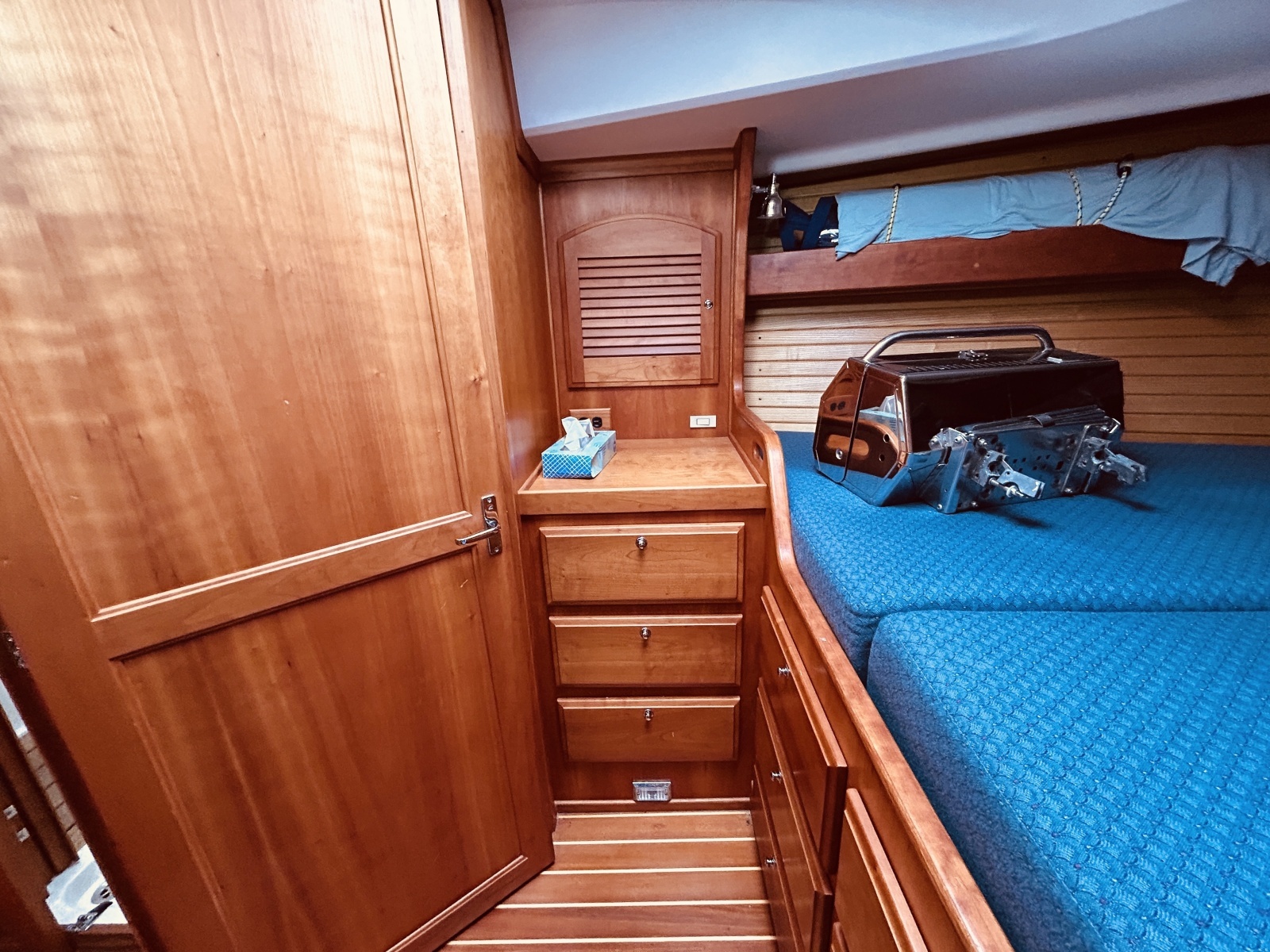 Lockwood 42ft Sabre Yacht For Sale