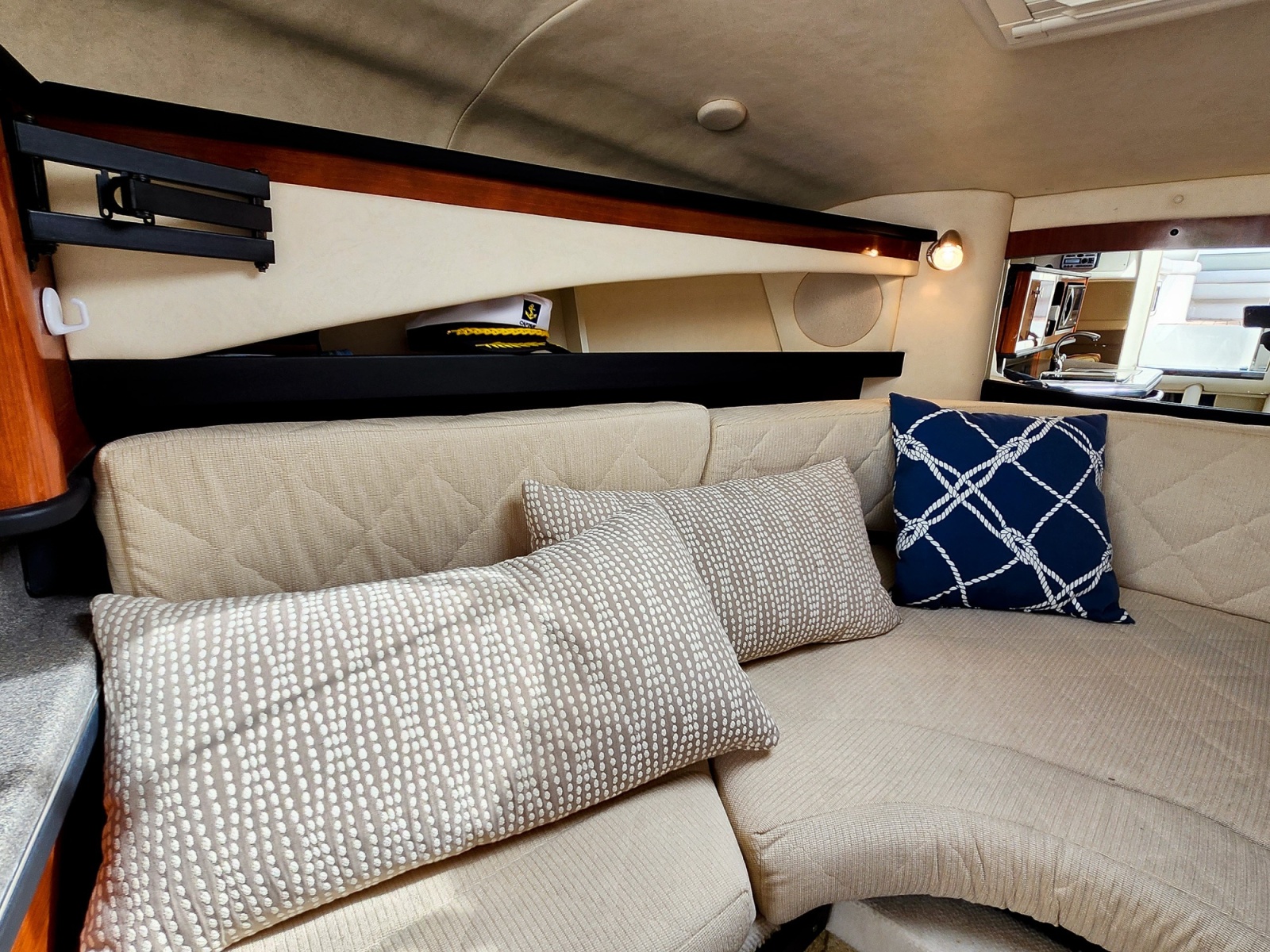 2007 Sea Ray 260 SUNDANCER