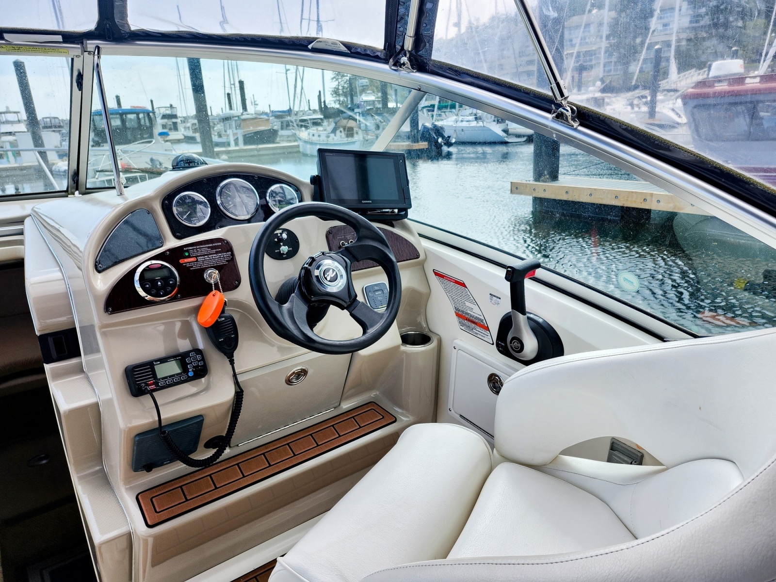 2007 Sea Ray 260 SUNDANCER