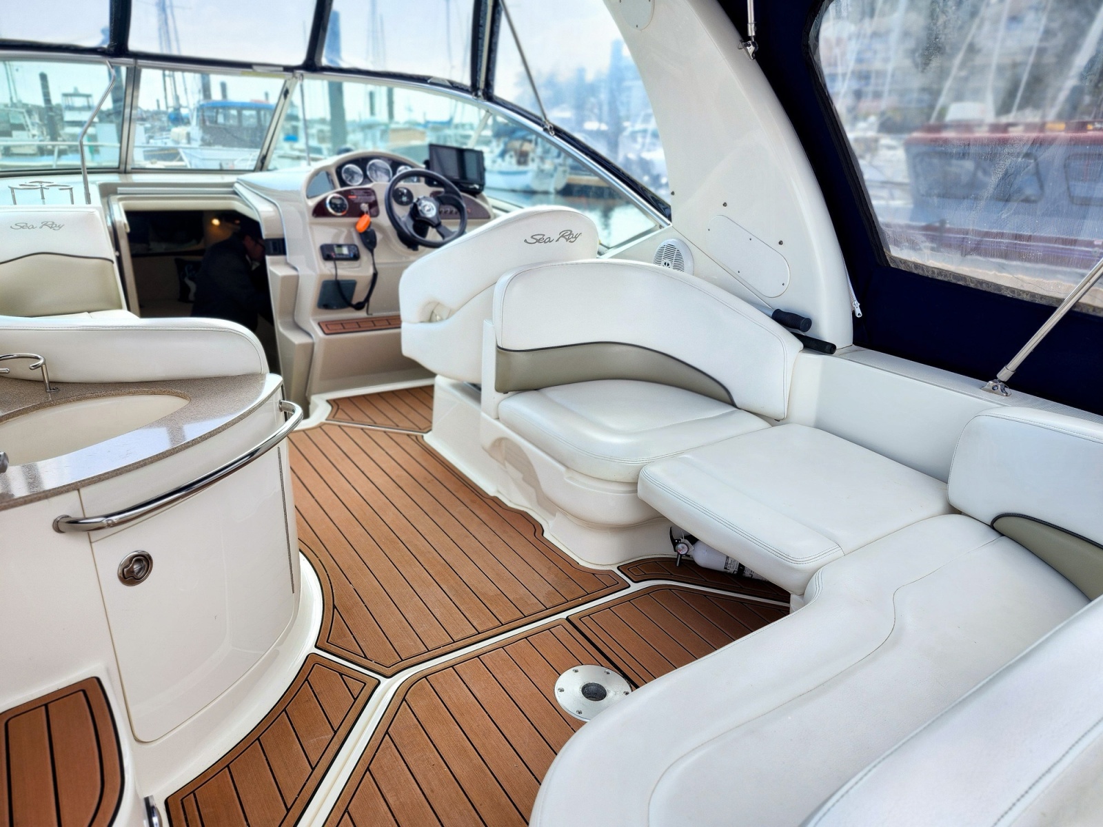 2007 Sea Ray 260 SUNDANCER