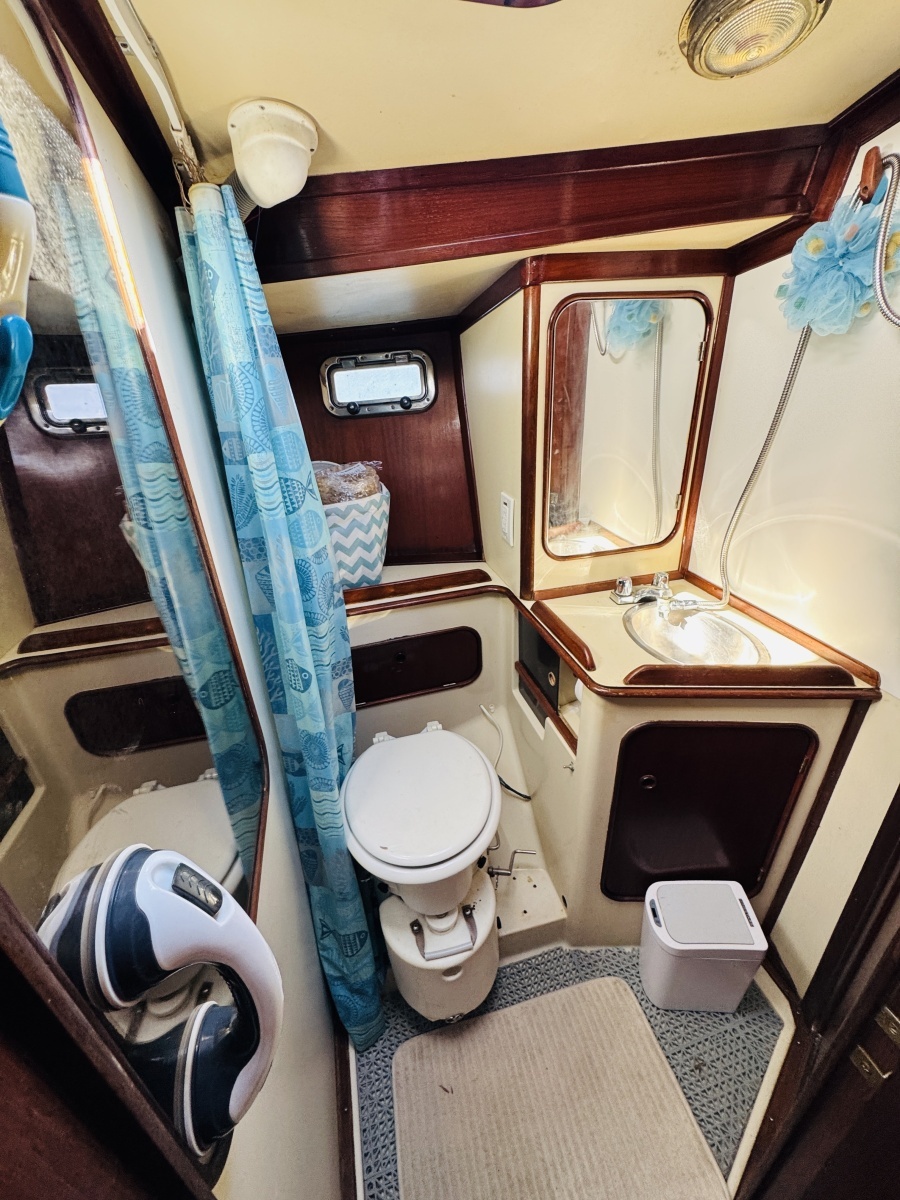 Alaya 41ft Irwin Yacht For Sale