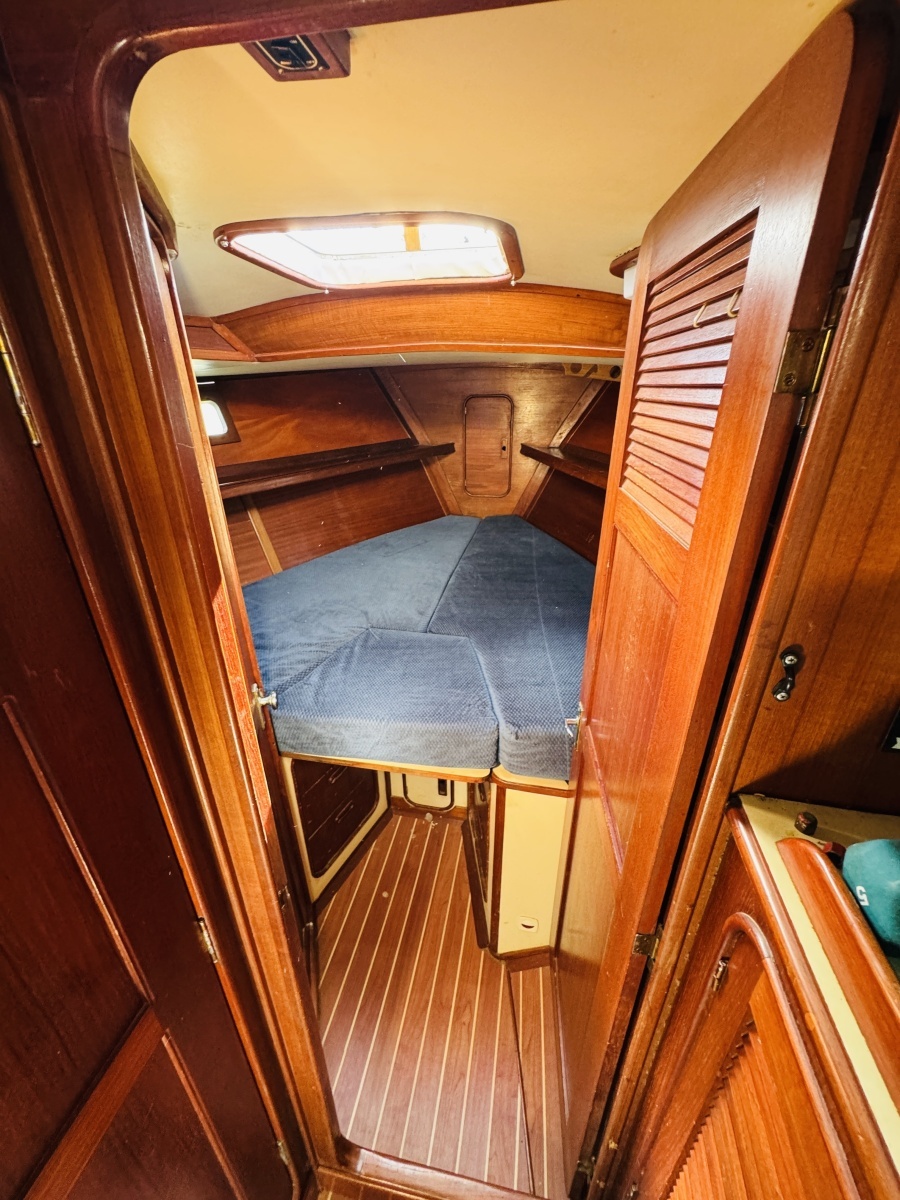 Alaya 41ft Irwin Yacht For Sale
