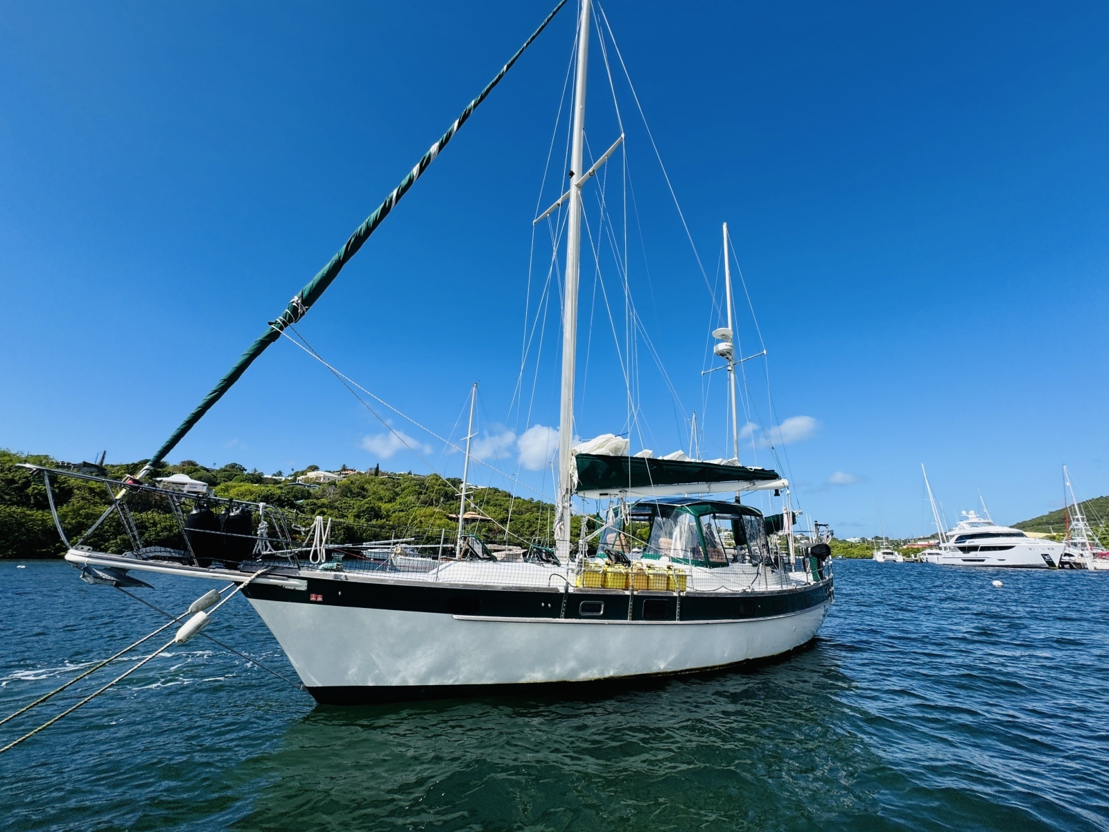 Alaya 41ft Irwin Yacht For Sale