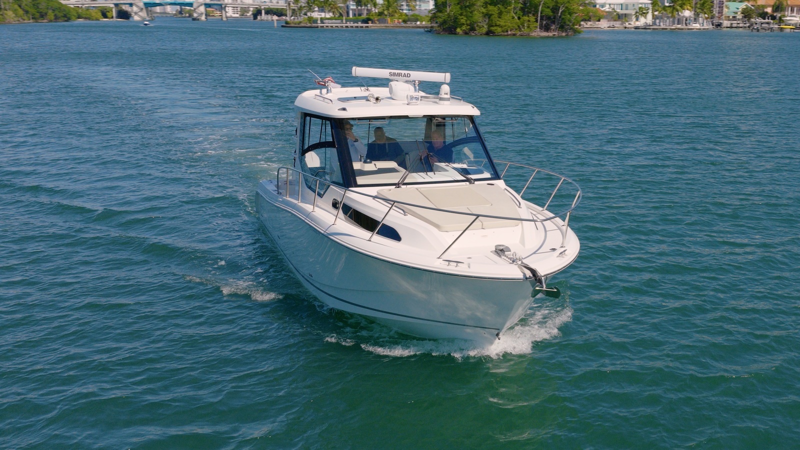 Pre Owned 2023 BW325 Conquest.00_00_03_21.Still001