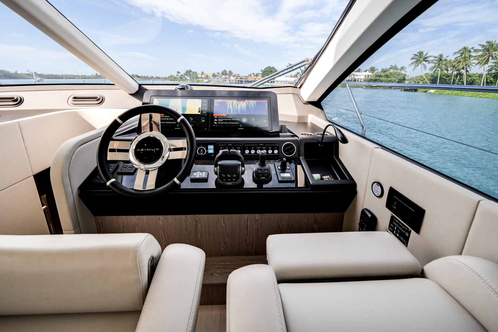53' 2024 Azimut 53 FLY