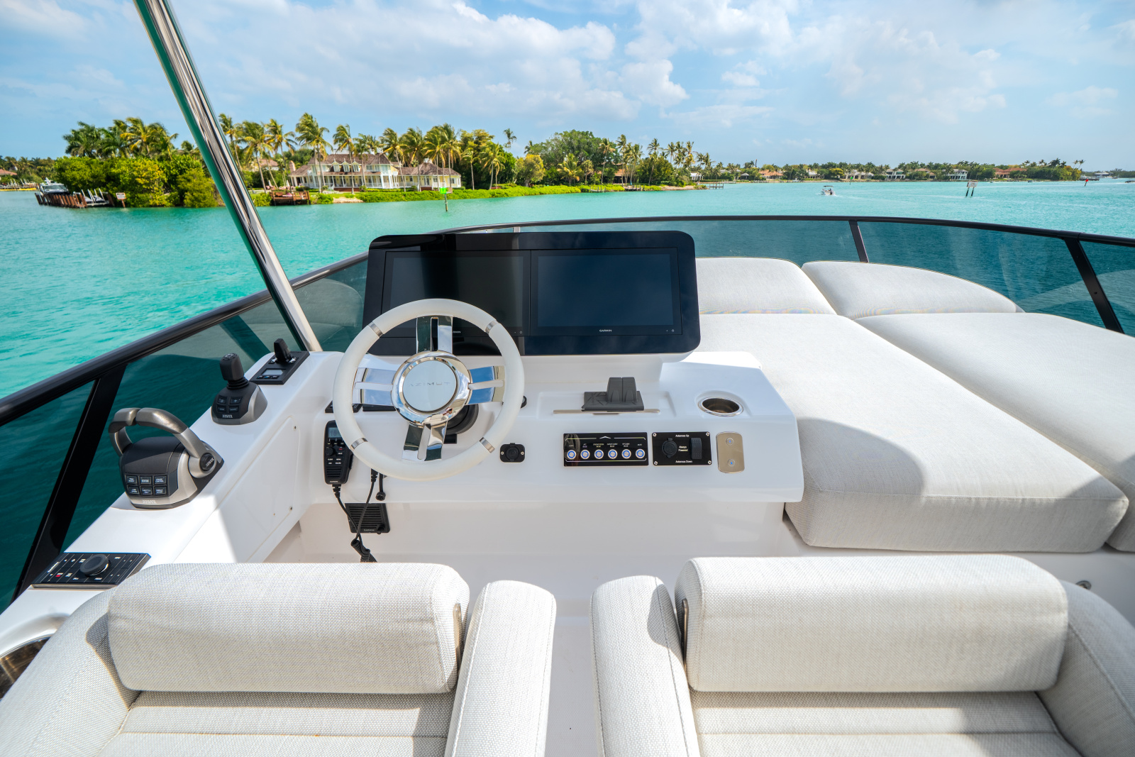 53' 2024 Azimut 53 FLY