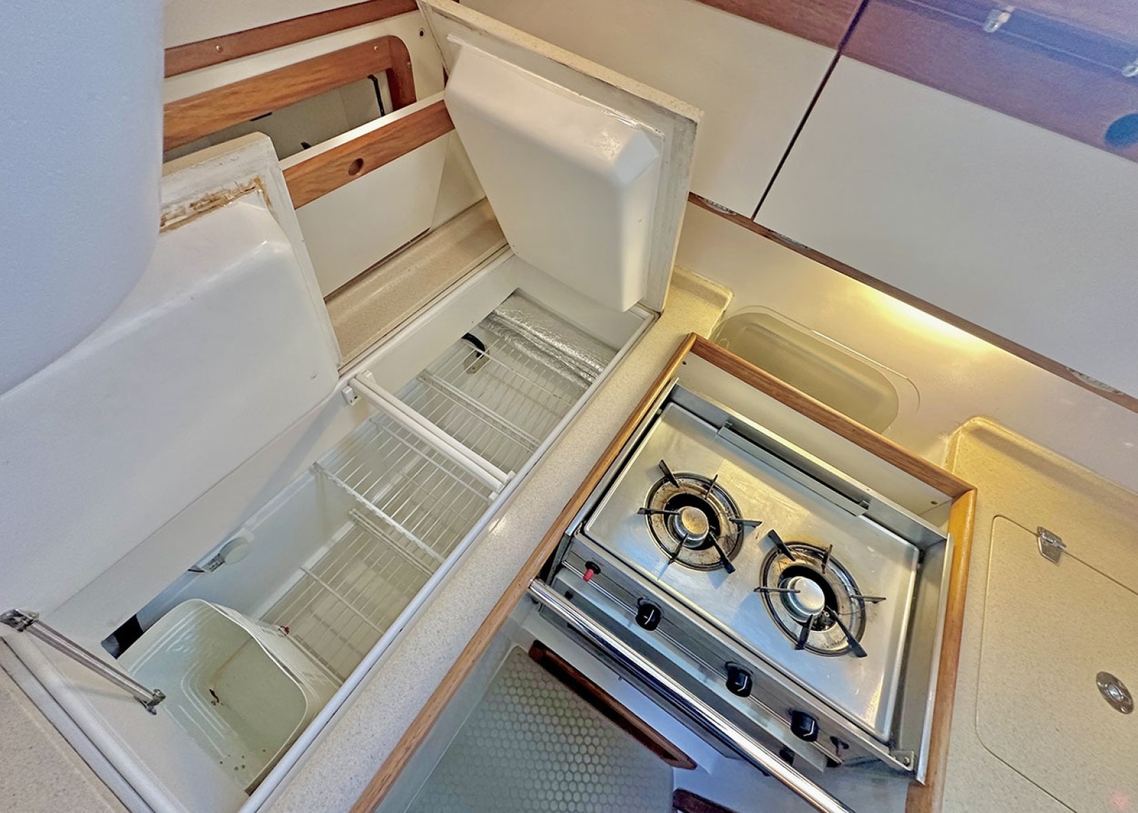 1996 Catalina 320