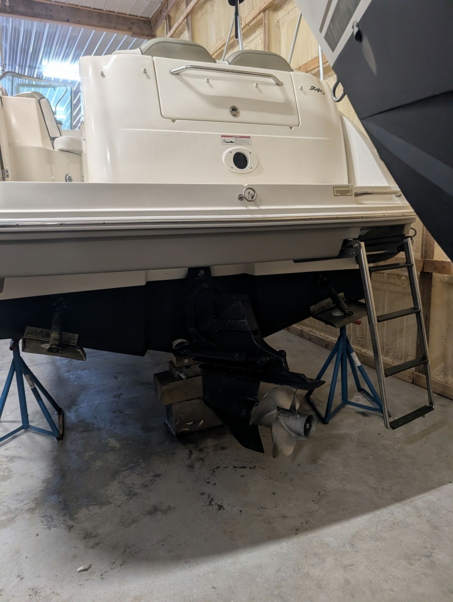 24ft Sea Ray Yacht For Sale