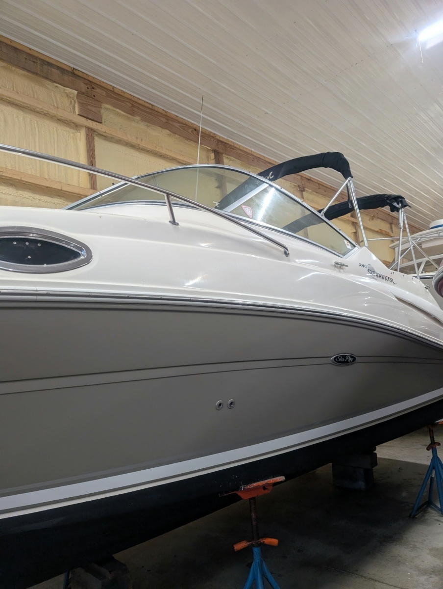 24ft Sea Ray Yacht For Sale