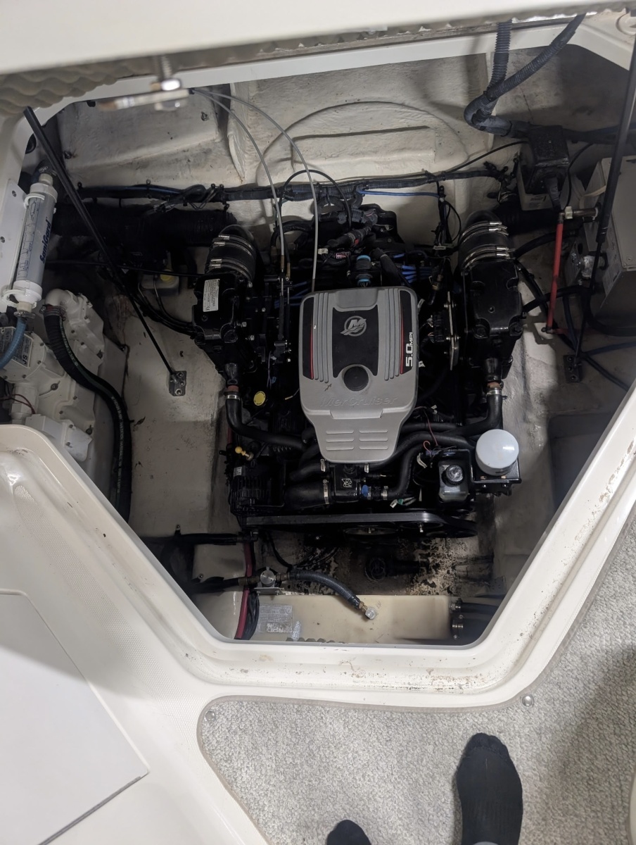 24ft Sea Ray Yacht For Sale